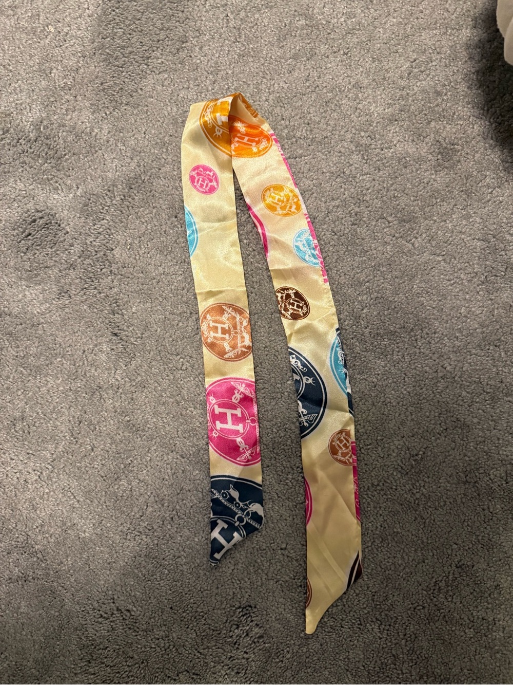 Hermes silk twilly